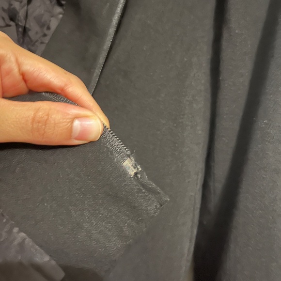 Liz Claiborne Elegant Wool Black Blazer - Picture 5 of 5